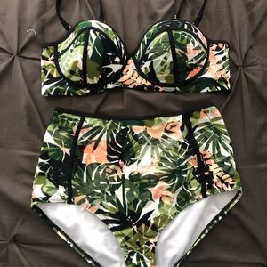 High-waisted multicolored bikini set
